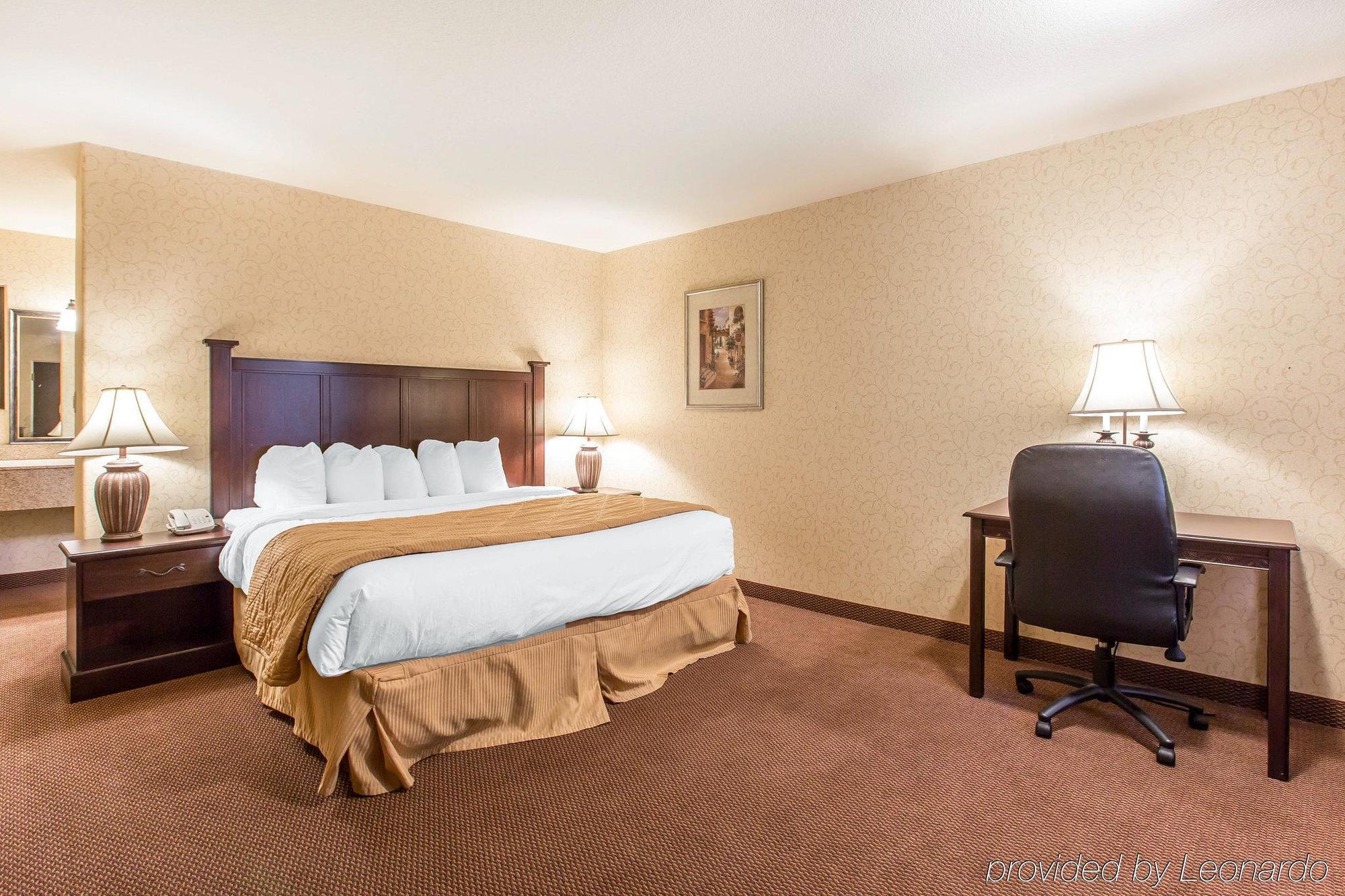 Quality Inn Fallbrook I-15 Exterior photo